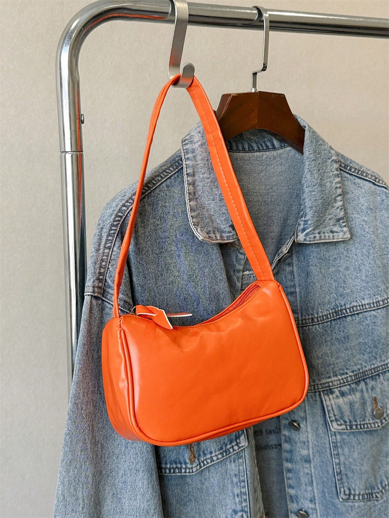 Модная сумочка в форме облака конфетного цвета, апельсин