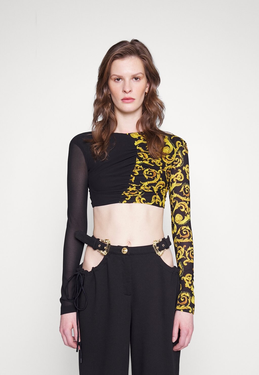 

Топ с длинными рукавами Versace Jeans Couture