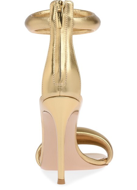 

Бижутерные босоножки Gianvito Rossi