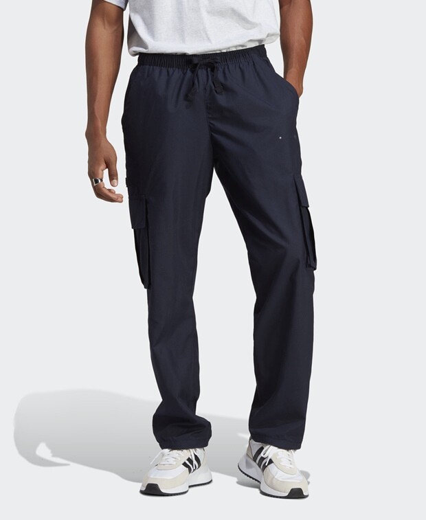 

Брюки-карго adidas Originals, черный