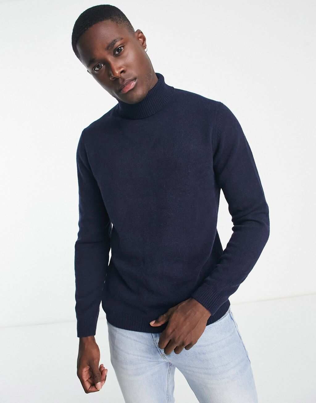 

Темно-синий джемпер из овечьей шерсти ASOS DESIGN