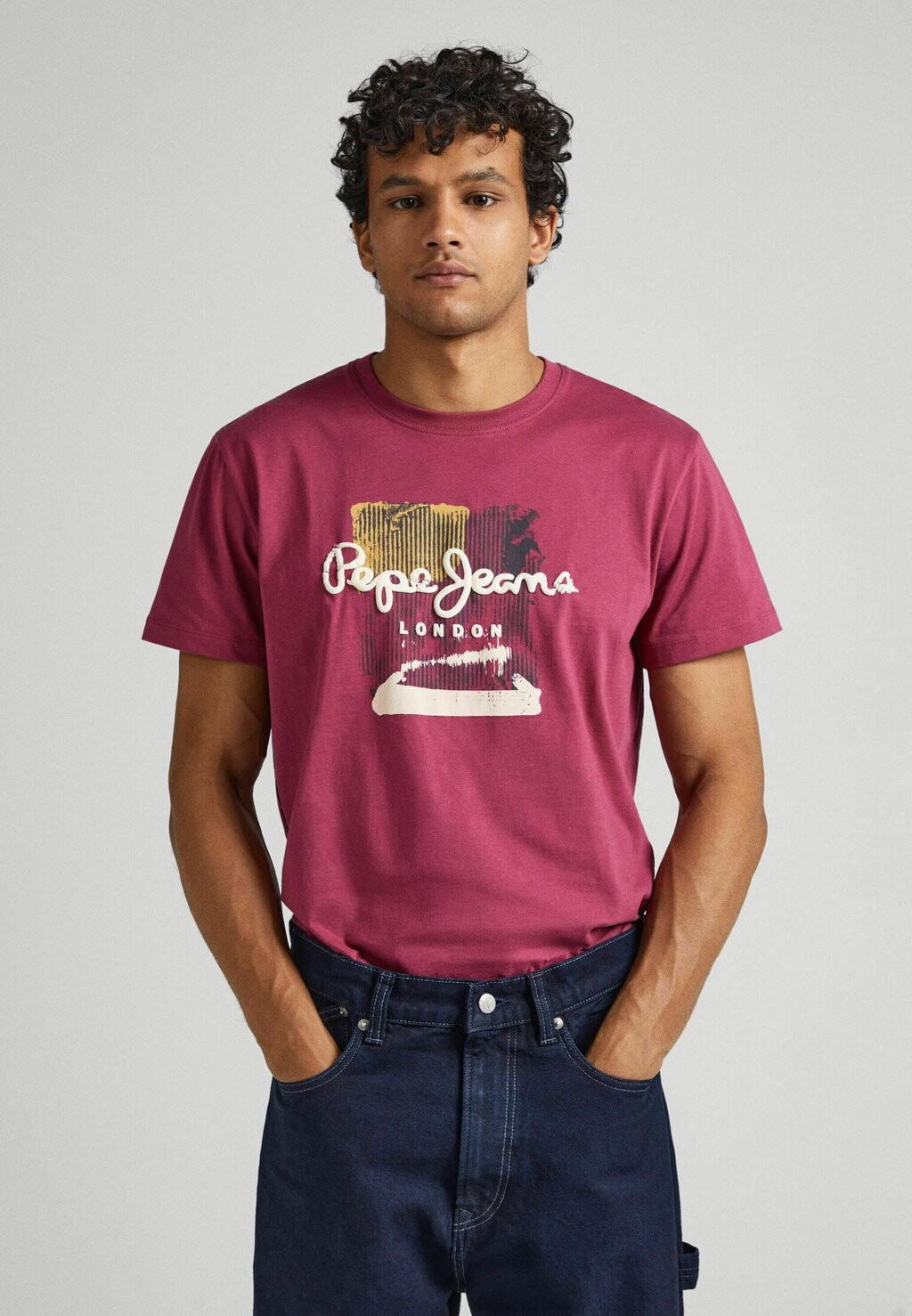 

Футболка с принтом Pepe Jeans, красный
