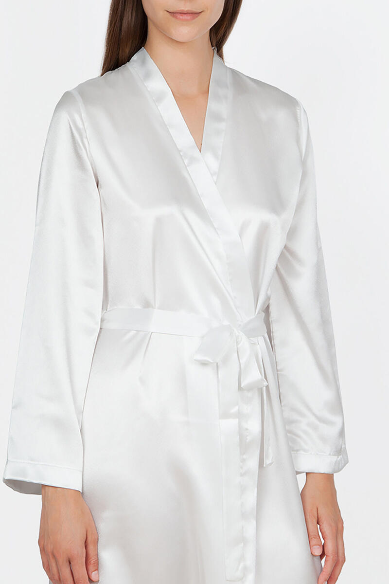 Короткий женский атласный халат Ivette Bridal белого цвета Ivette Bridal, белый