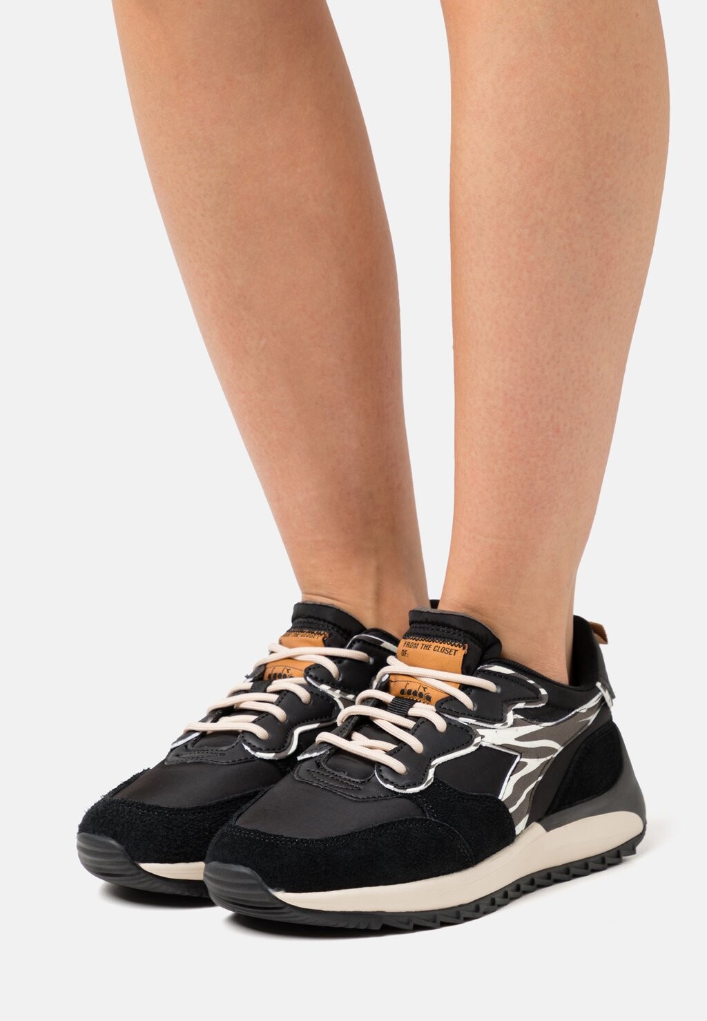 

Кроссовки Diadora, черный