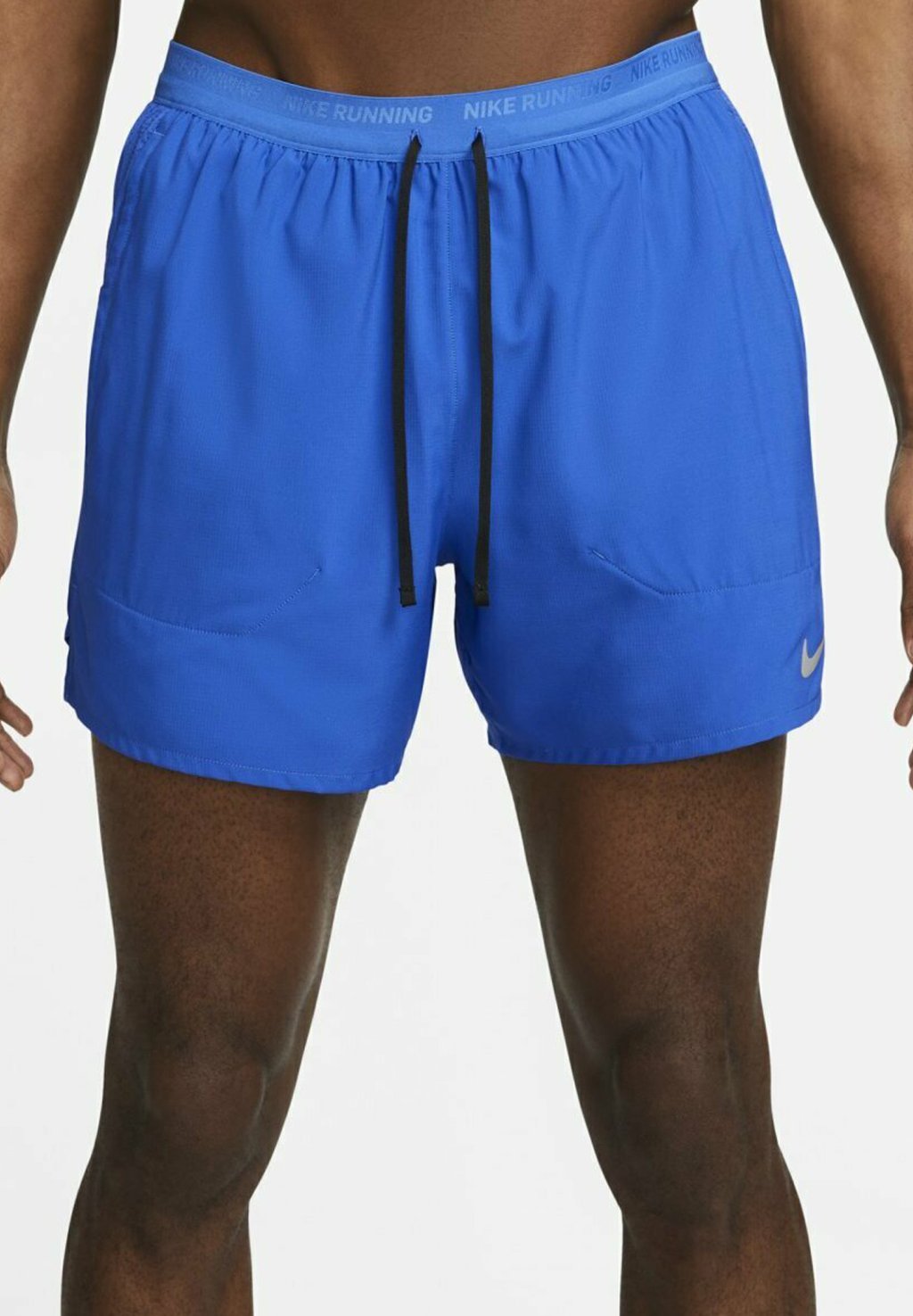 цена Спортивные шорты Stride Nike, цвет blauschwarzsilber