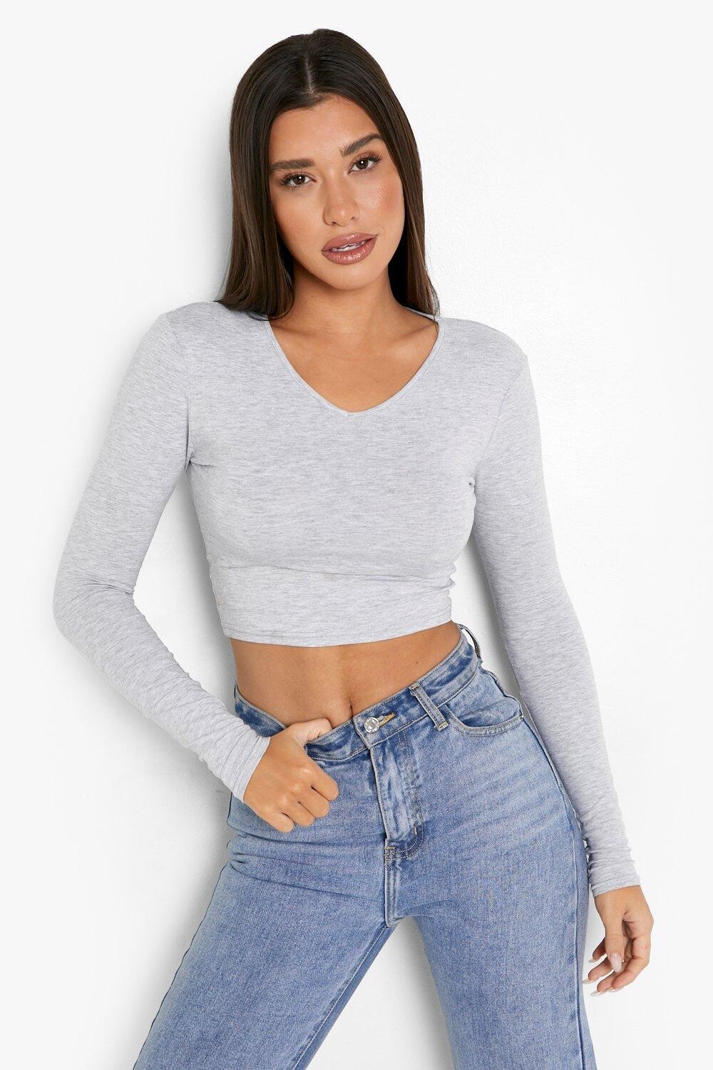 

Базовый топ с длинным рукавом и v-образным вырезом Boohoo, серый