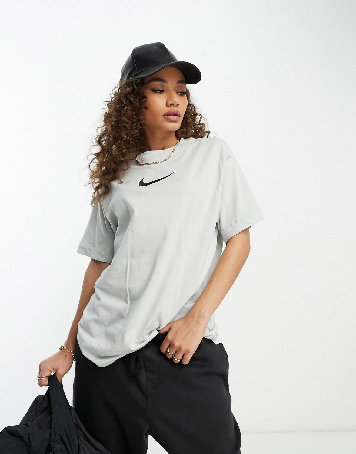 

Серебристая футболка Nike Midi Swoosh, Коричневый