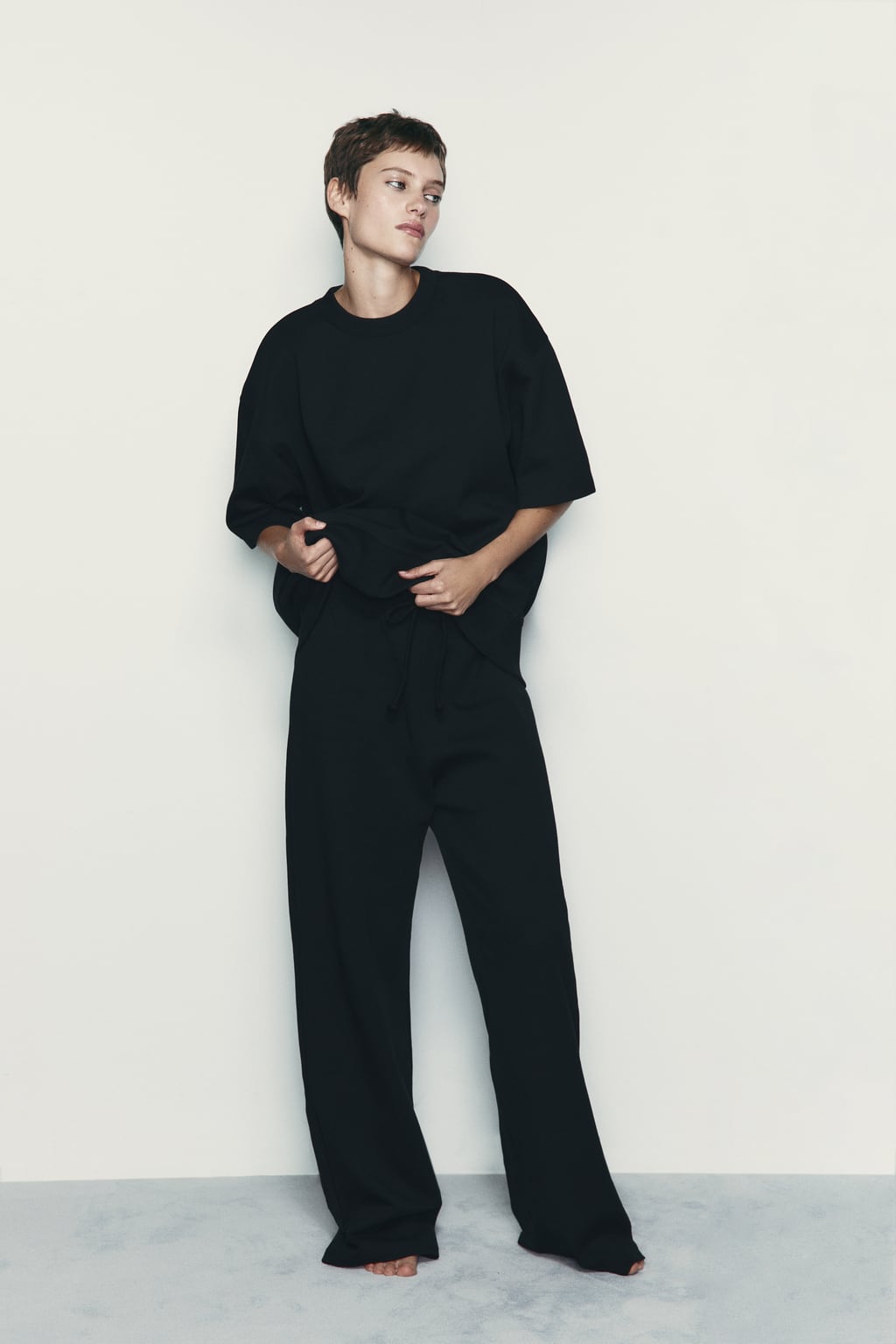 

Прямые плюшевые брюки ZARA, черный