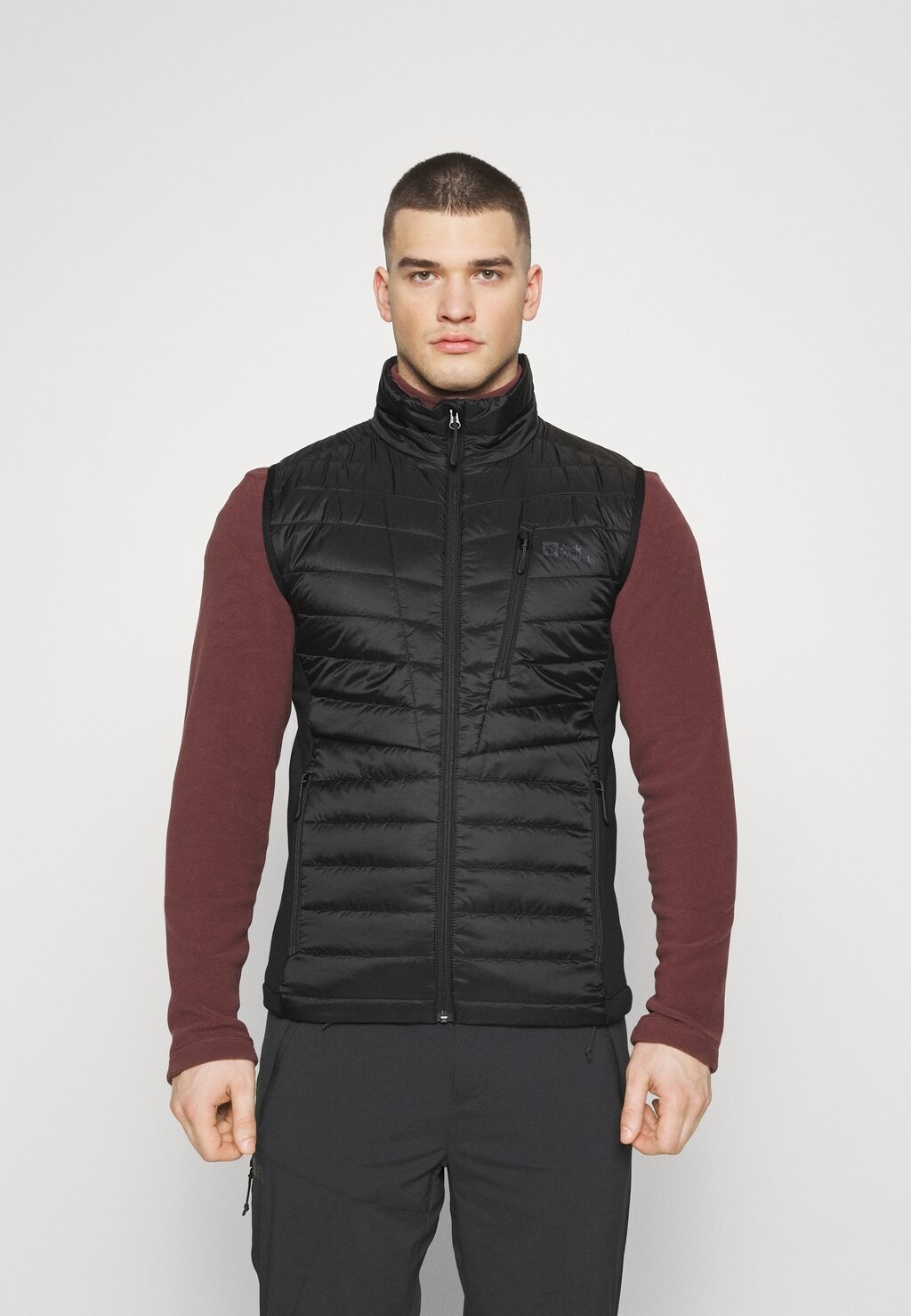 

Жилет Jack Wolfskin