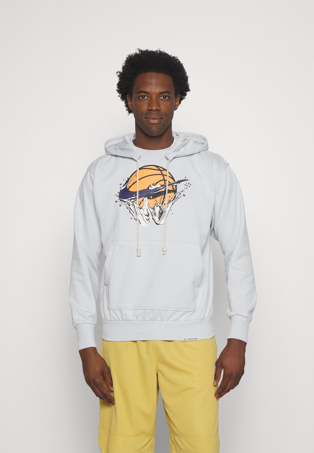 

Hoodie HOODIE Nike, фотонная пыль/фиолетовые чернила