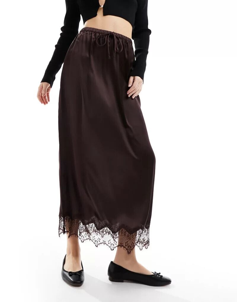 

Коричневая атласная юбка миди с кружевной отделкой River Island, Черный