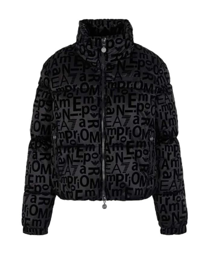

Стильный бомбер темно пурпурного цвета Emporio Armani Ea7, черный