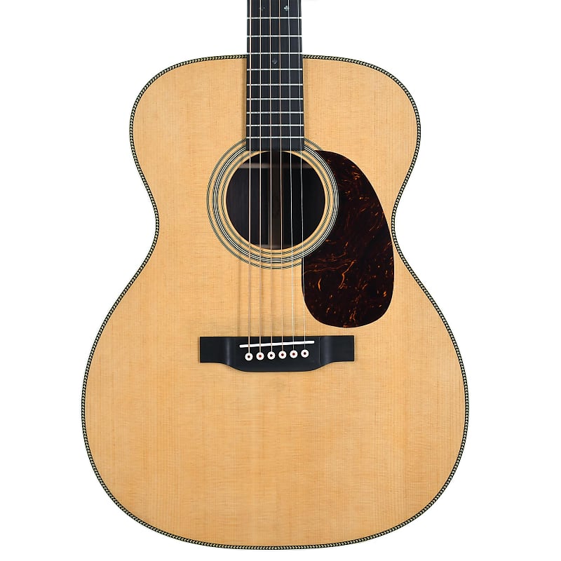 Акустическая гитара Martin 000-28 Standard Series