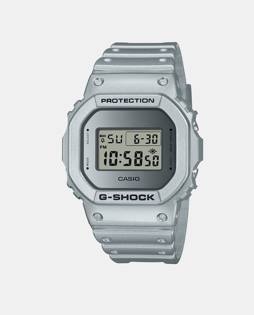 цена G-Shock DW-5600FF-8ER Цифровые мужские часы из смолы Casio, серебро