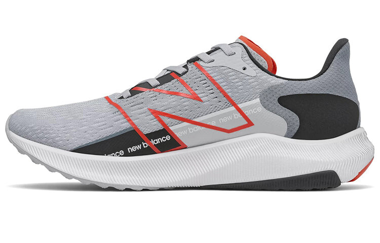

Кроссовки New Balance FuelCell Propel v2, серый