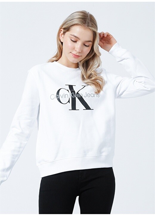 

Белый женский свитшот с круглым вырезом Calvin Klein Jeans