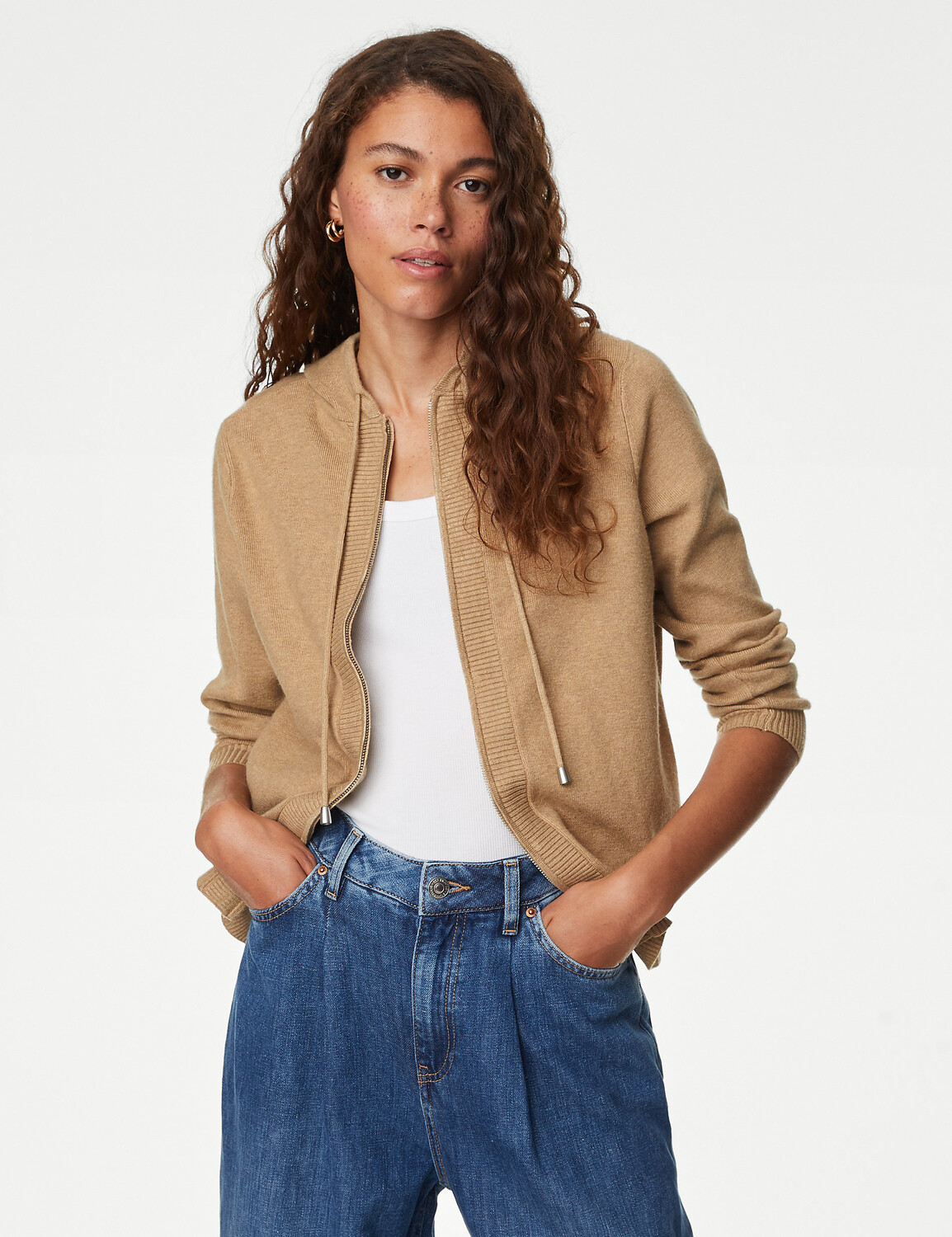 

Свободная толстовка на молнии с текстурированной текстурой Soft Touch Marks & Spencer