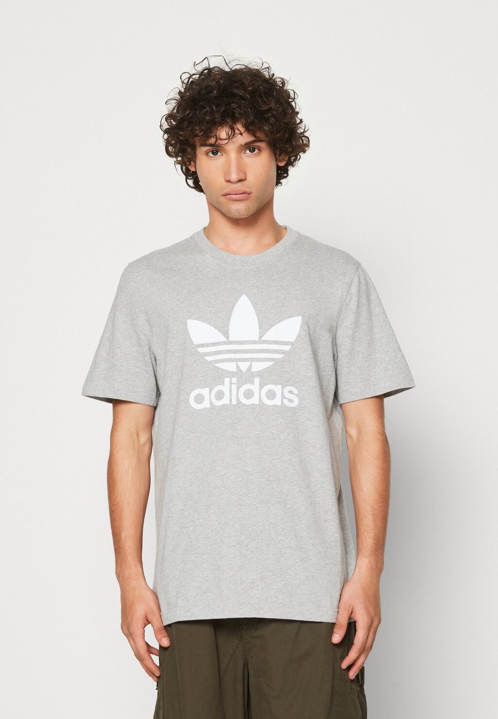 

Футболка с принтом adidas Originals, Серый