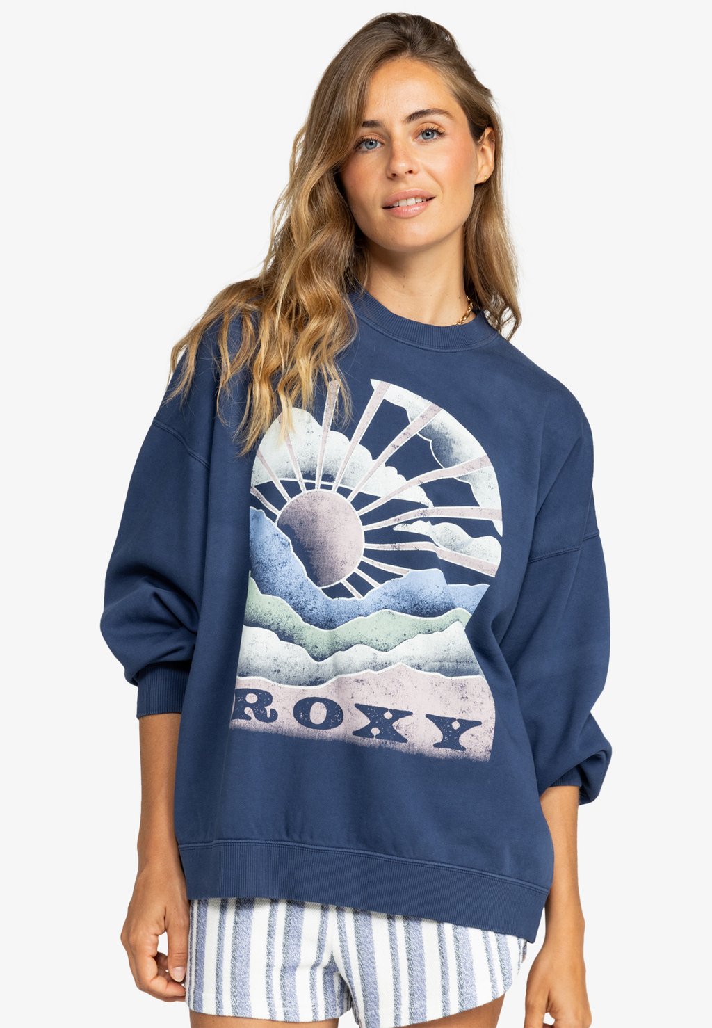 

Толстовка Roxy, цвет bym