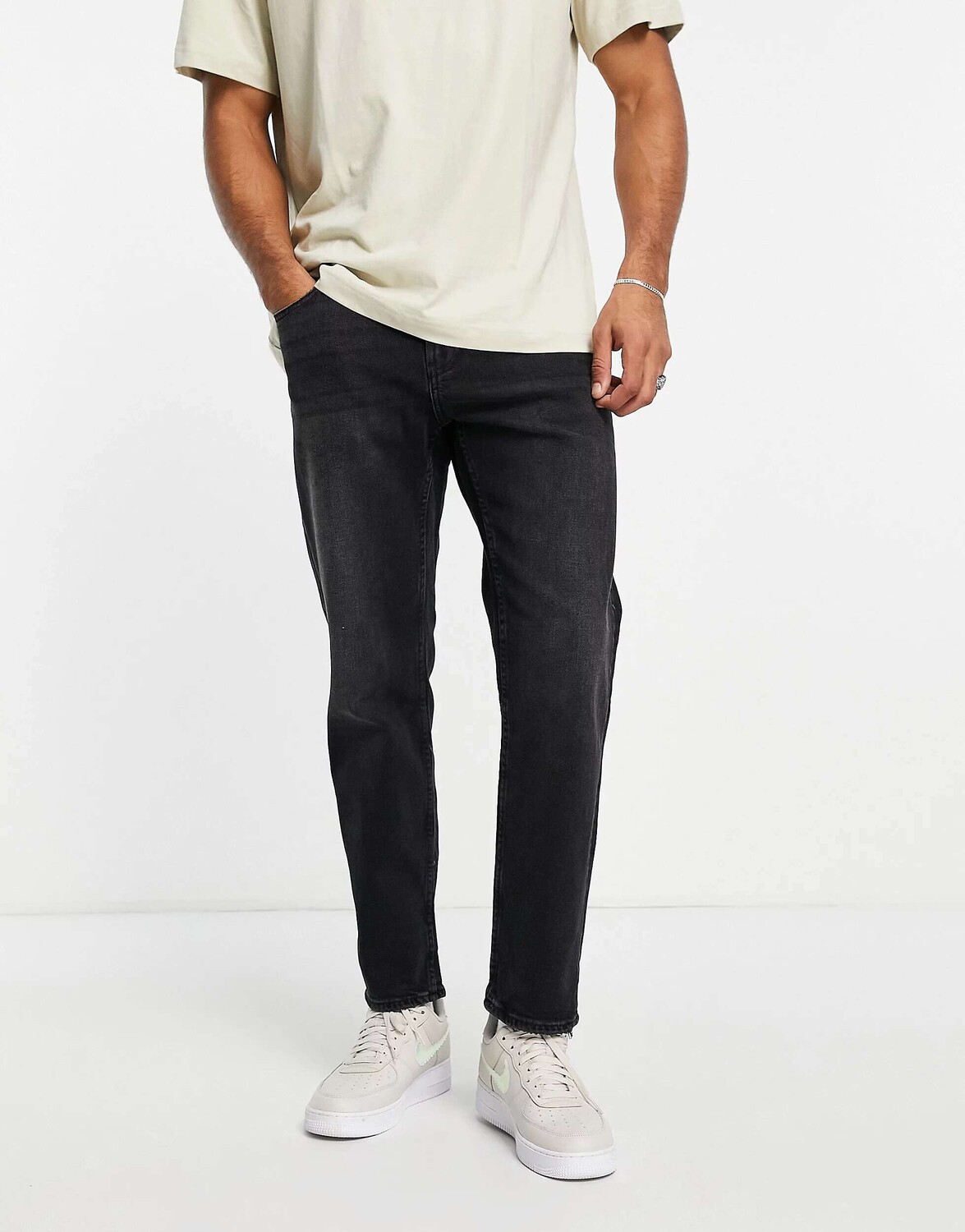 

Черные винтажные прямые джинсы Pull&Bear