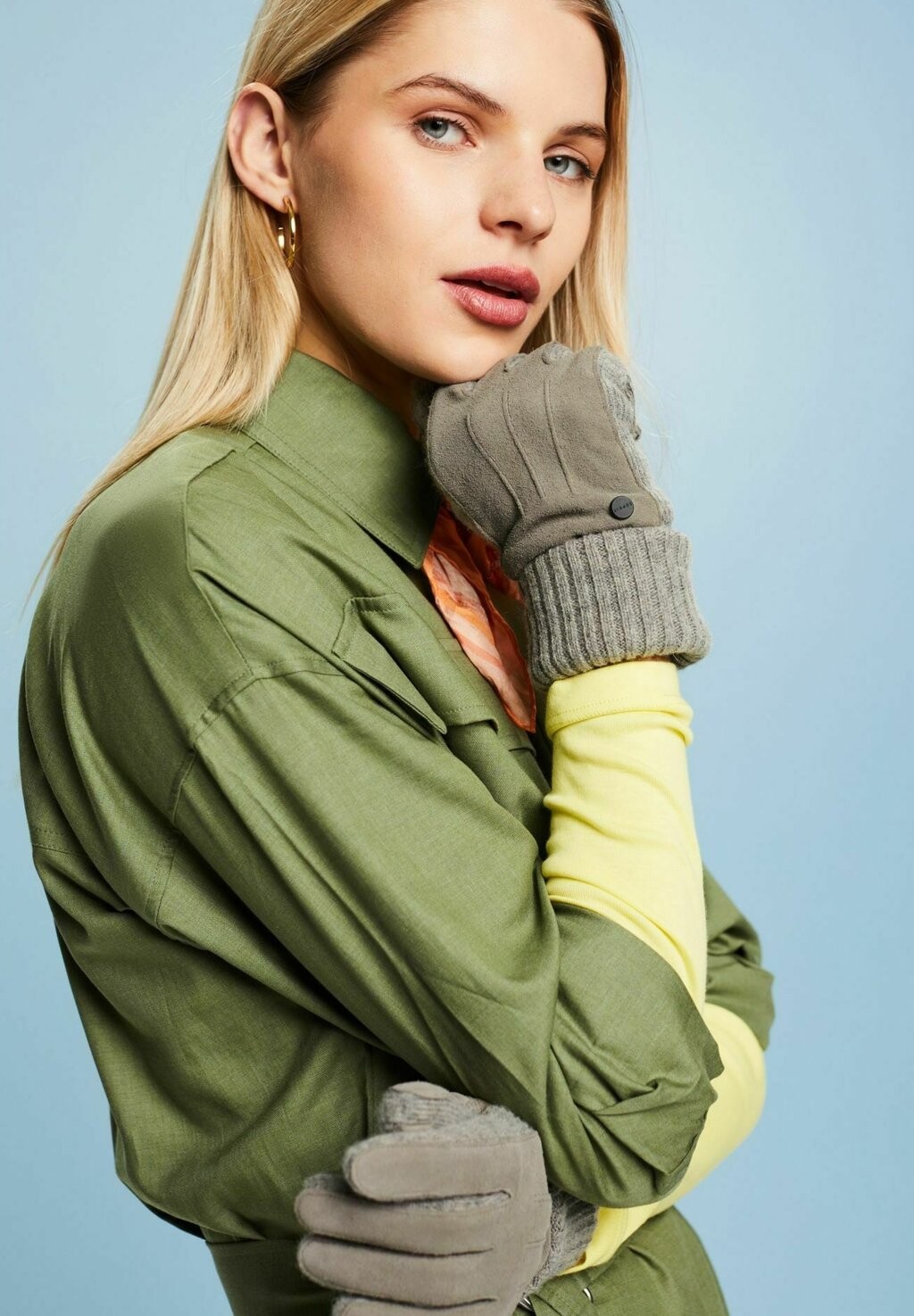 

Перчатки Esprit, серые