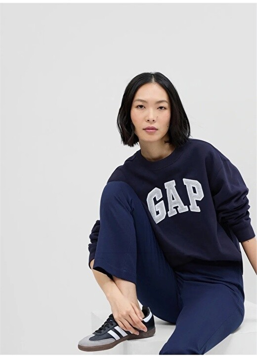 

Темно-синий женский спортивный костюм с круглым вырезом Gap