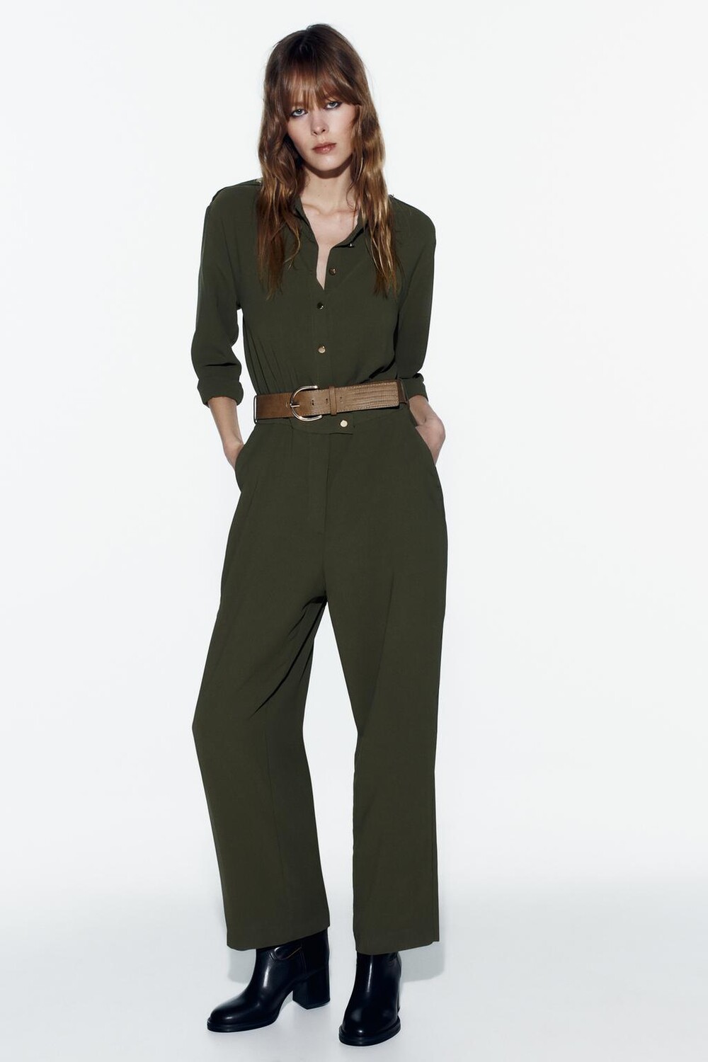 

Комбинезон с поясом ZARA, темный хаки
