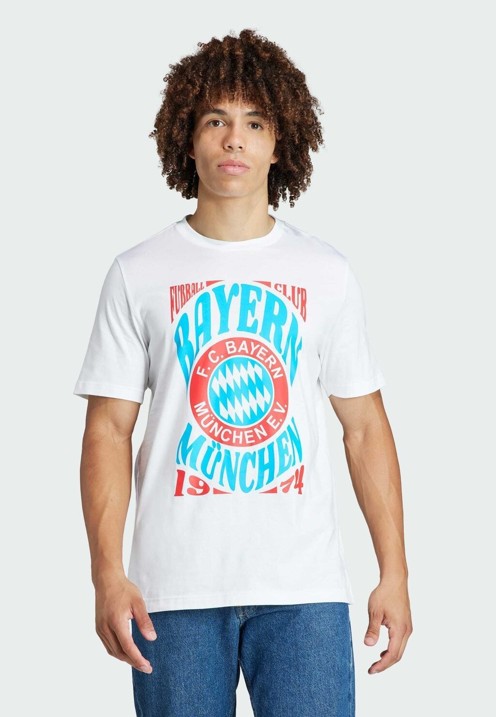 

Спортивная футболка Fc Bayern München Og Graphic Tee adidas Originals, белый