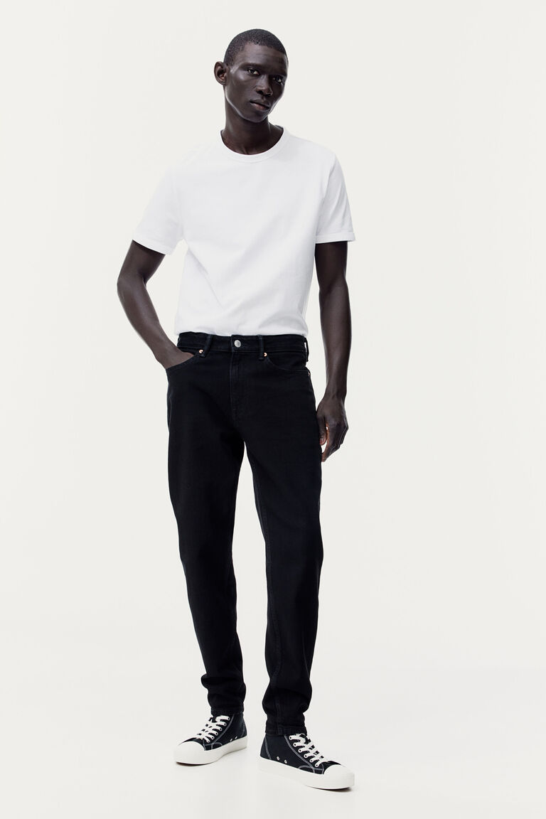 Зауженные джинсы стандартного кроя H&M, черный
