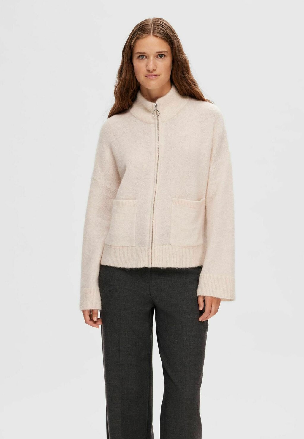 

Кардиган Selected Femme SLFSIA RAS LS ZIPPER NOOS, цвет birch, Серый, Кардиган Selected Femme SLFSIA RAS LS ZIPPER NOOS, цвет birch
