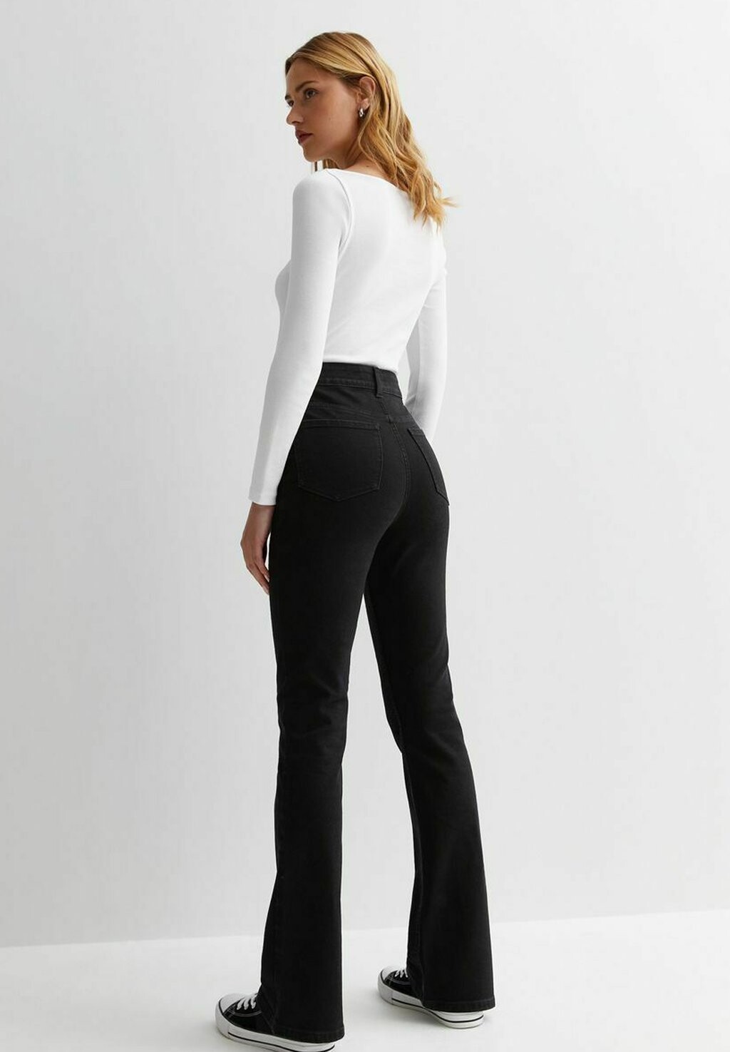 

Джинсы Bootcut WAIST ENHANCE QUINN New Look, цвет black