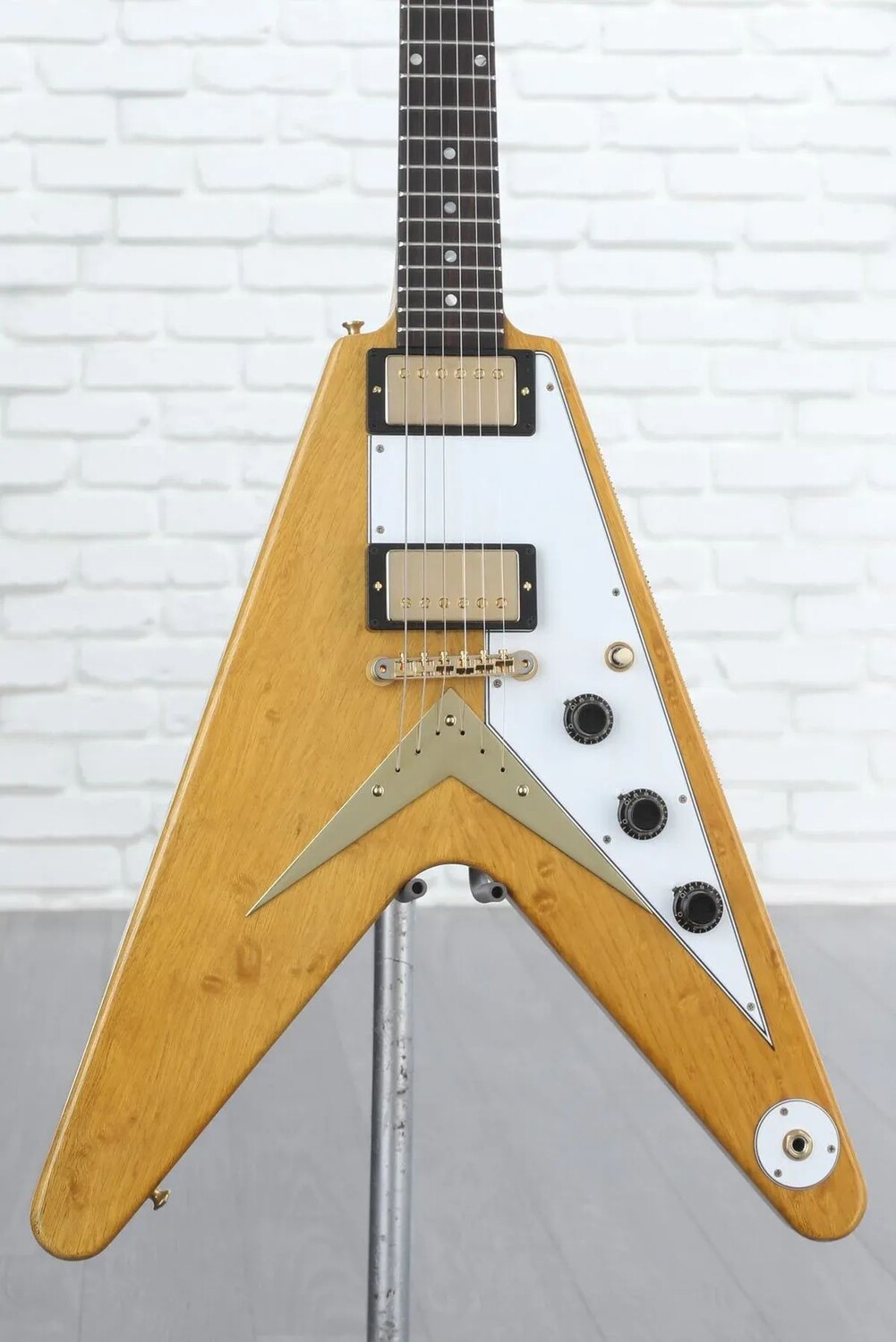 

Gibson Custom 1958 Korina Flying V с белой накладкой - натуральный