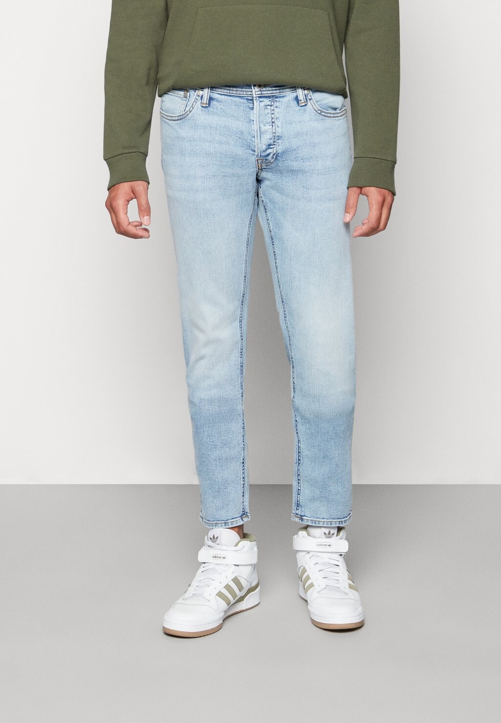 

Джинсы Slim fit Jack & Jones