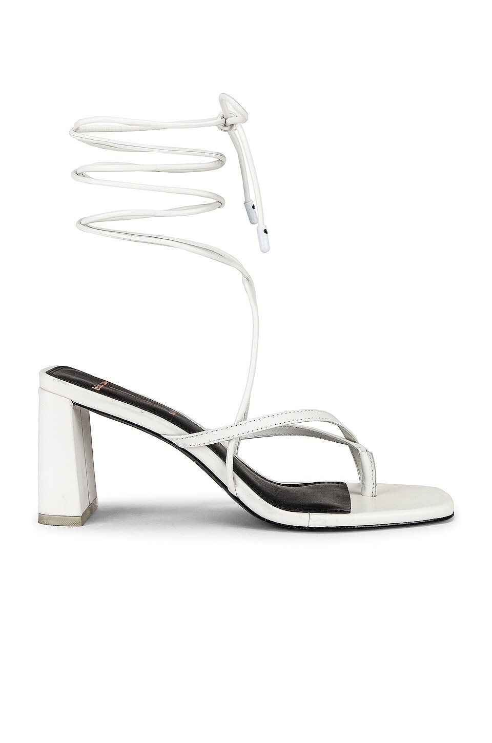 

Сандалии BLACK SUEDE STUDIO Delilah, цвет Whie