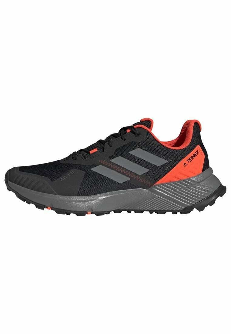 

Ботинки для походов Adidas