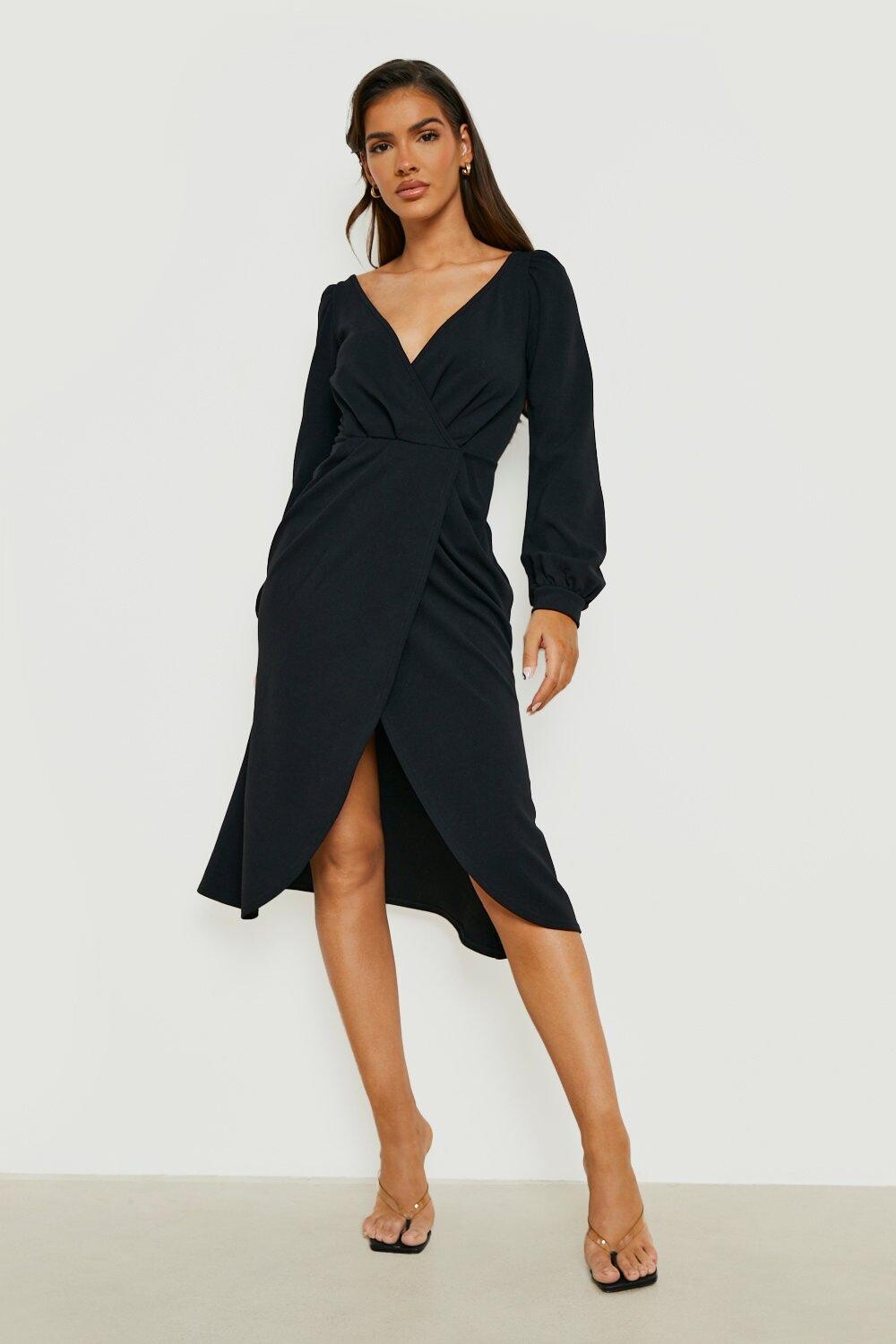 

Платье миди с запахом от плеч Boohoo, черный