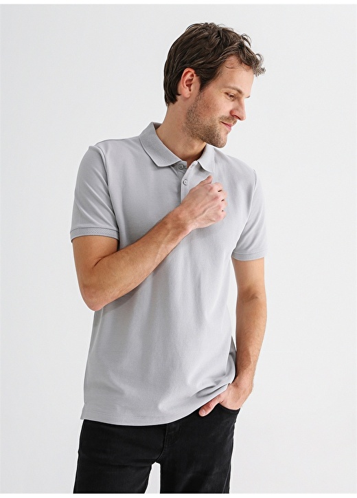 цена Однотонная серая мужская футболка-поло Fabrika Comfort