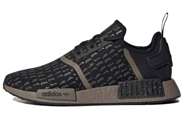 

Звездные войны x Adidas Originals NMD R1 The Mandalorian