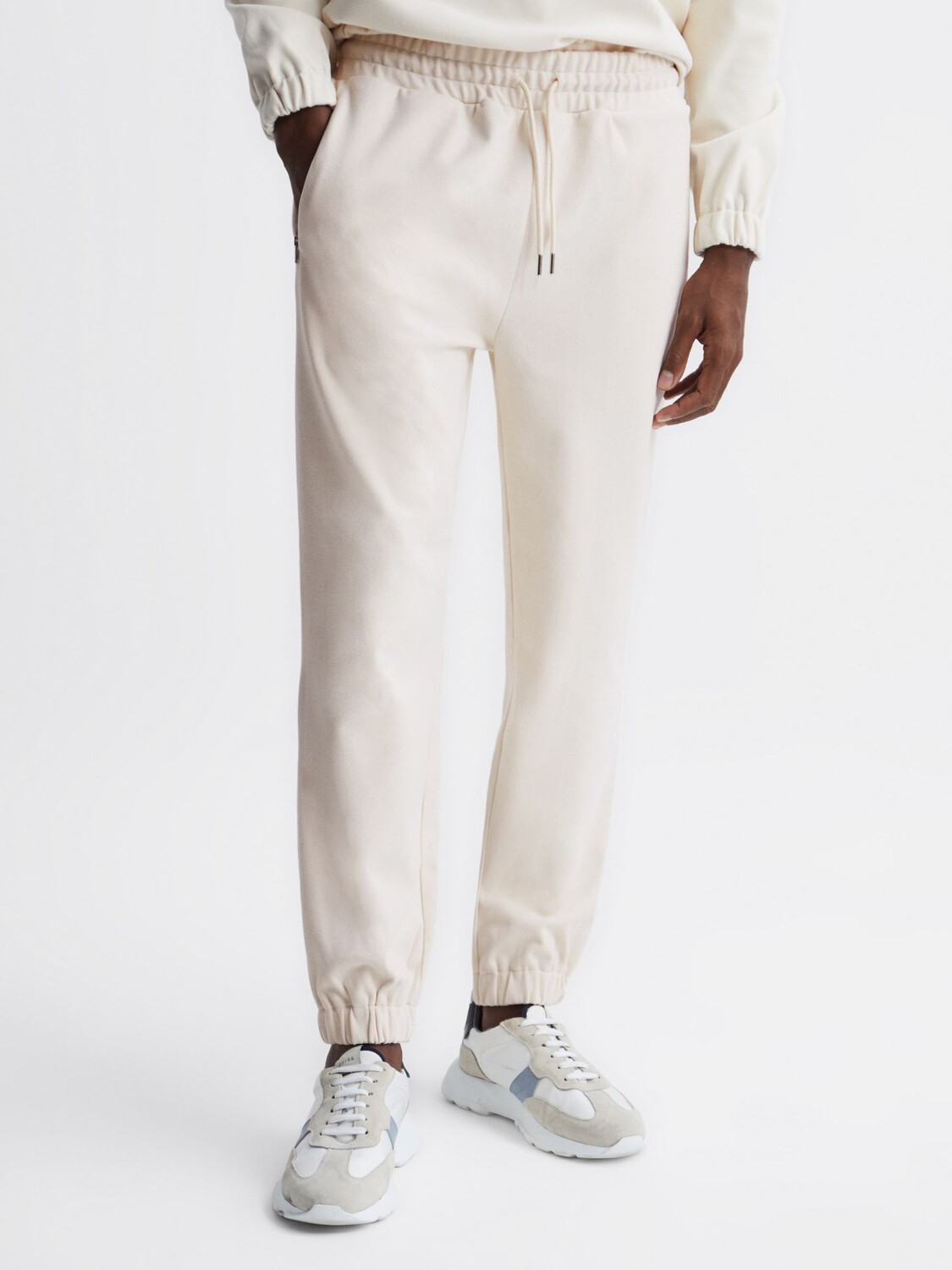 

Джоггеры Reiss Bear из микрофлиса, цвет слоновой кости