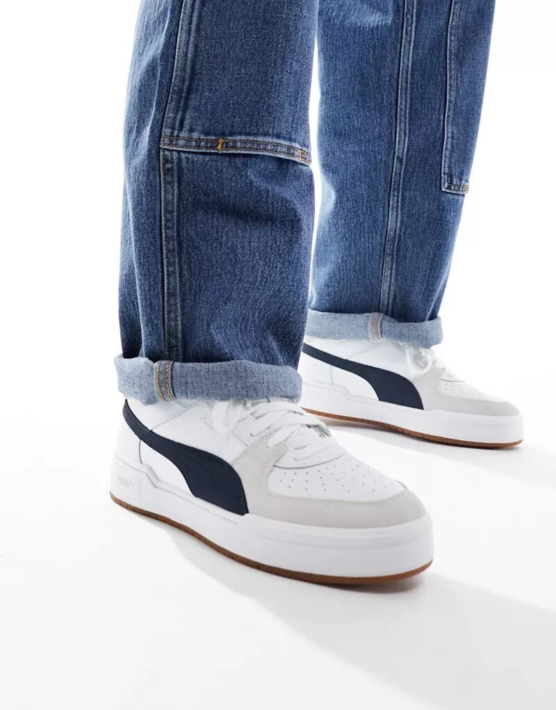цена Бело-темно-синие кроссовки PUMA CA Pro на резиновой подошве