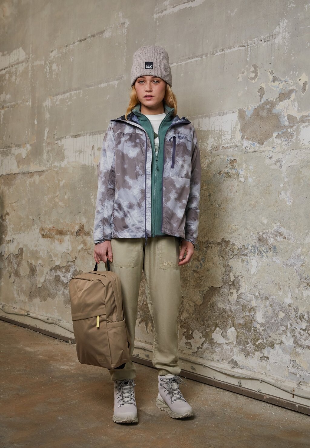 

Ветровка Jack Wolfskin, Серый
