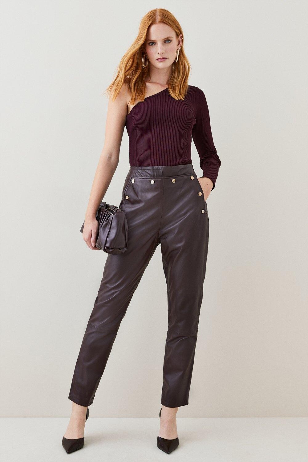 

Кожаные брюки с пуговицами Karen Millen, фиолетовый
