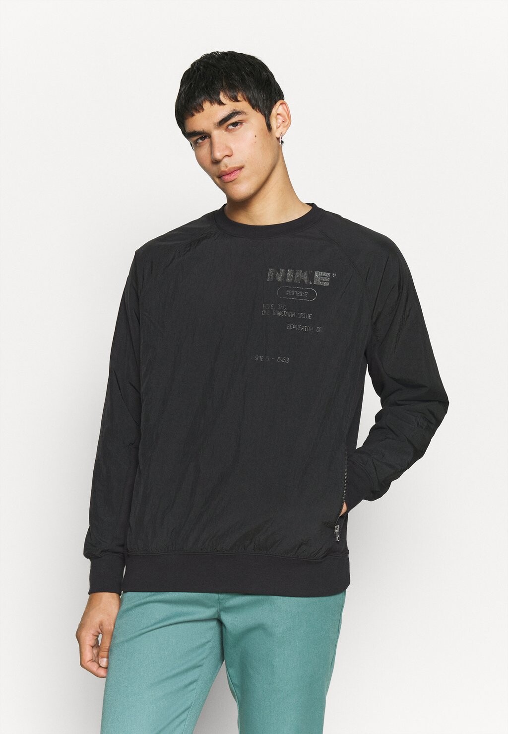 

Толстовка CITY MADE CREW Nike, черный