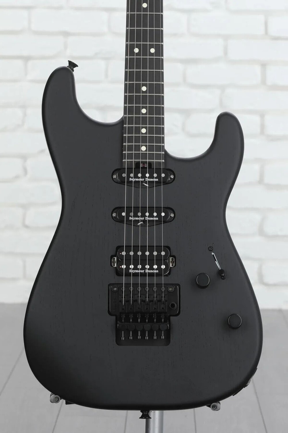 

Электрогитара Charvel Pro-Mod San Dimas Style 1 HSS FR Sassafras - Satin Black
