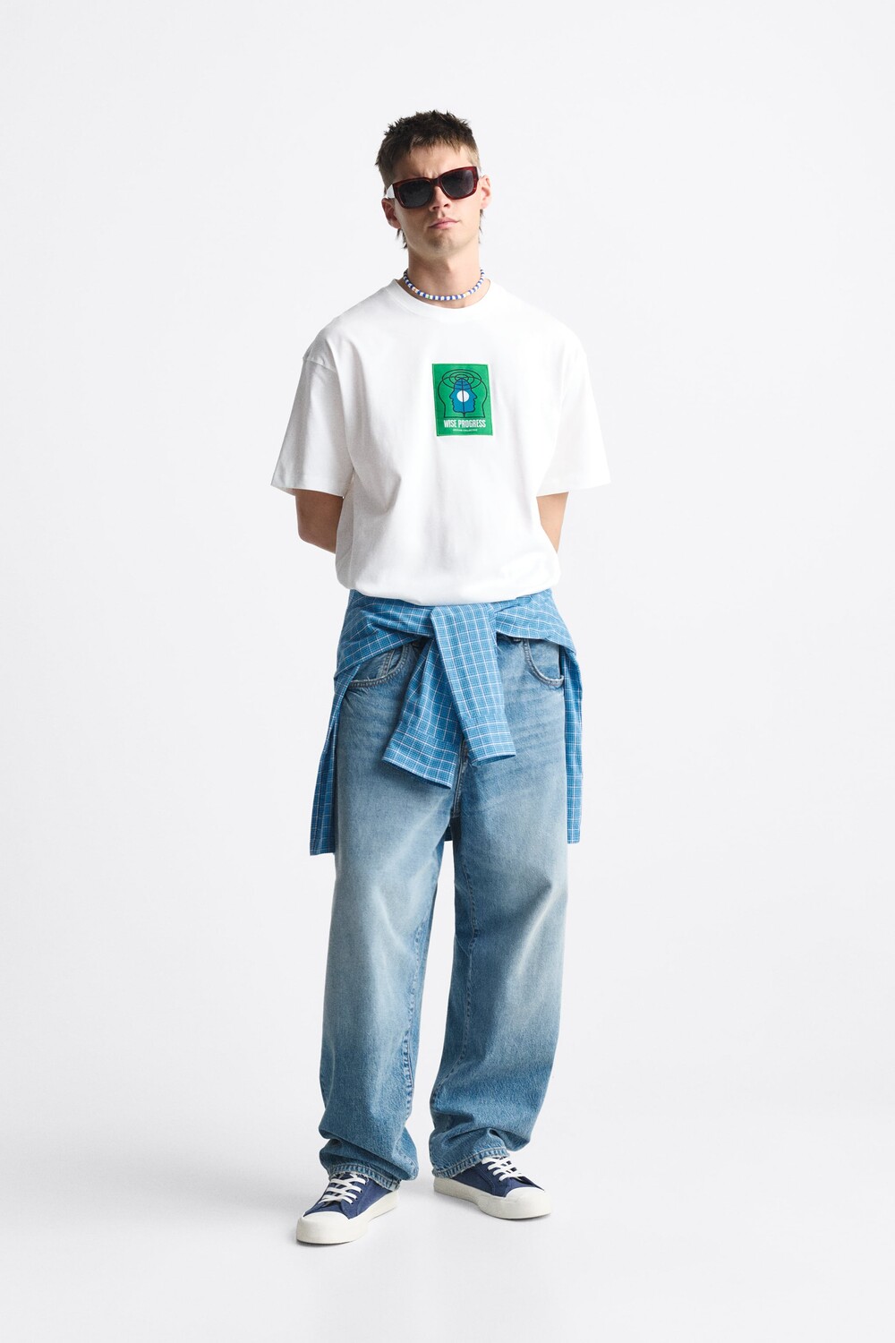 

Футболка с контрастной нашивкой Zara, белый