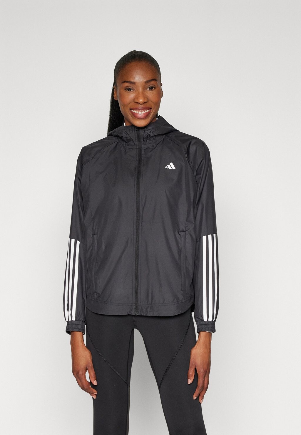 

Куртка тренировочная HYPERGLAM WINDBREAKER adidas Performance, цвет black/white