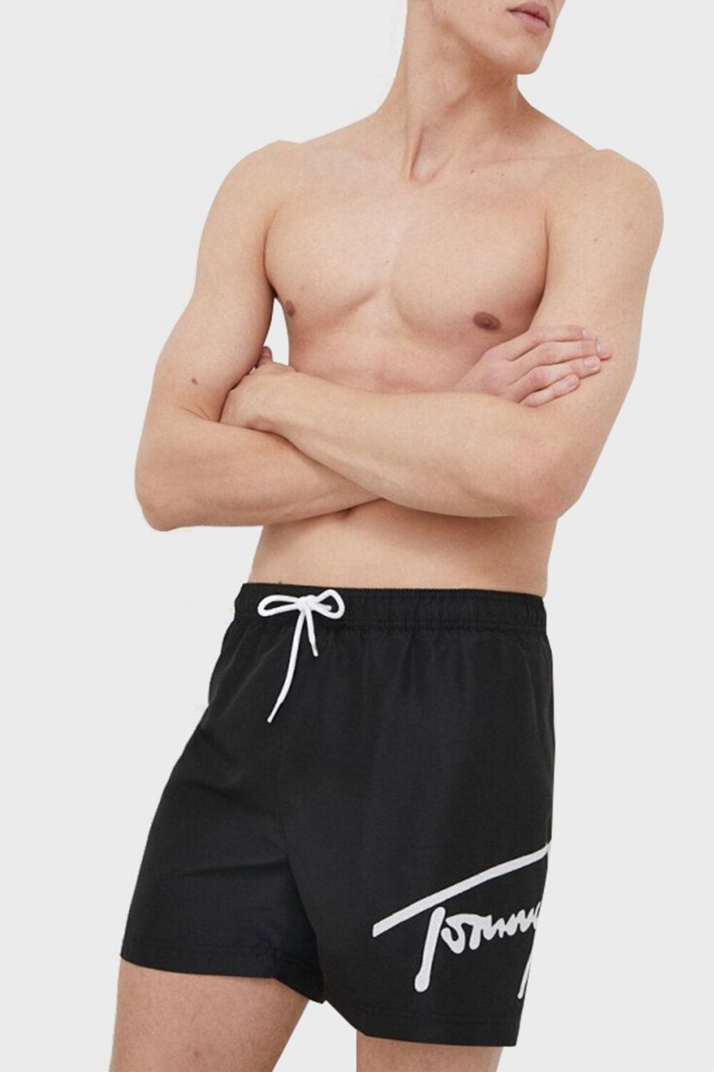 

Шорты Tommy Hilfiger, черный
