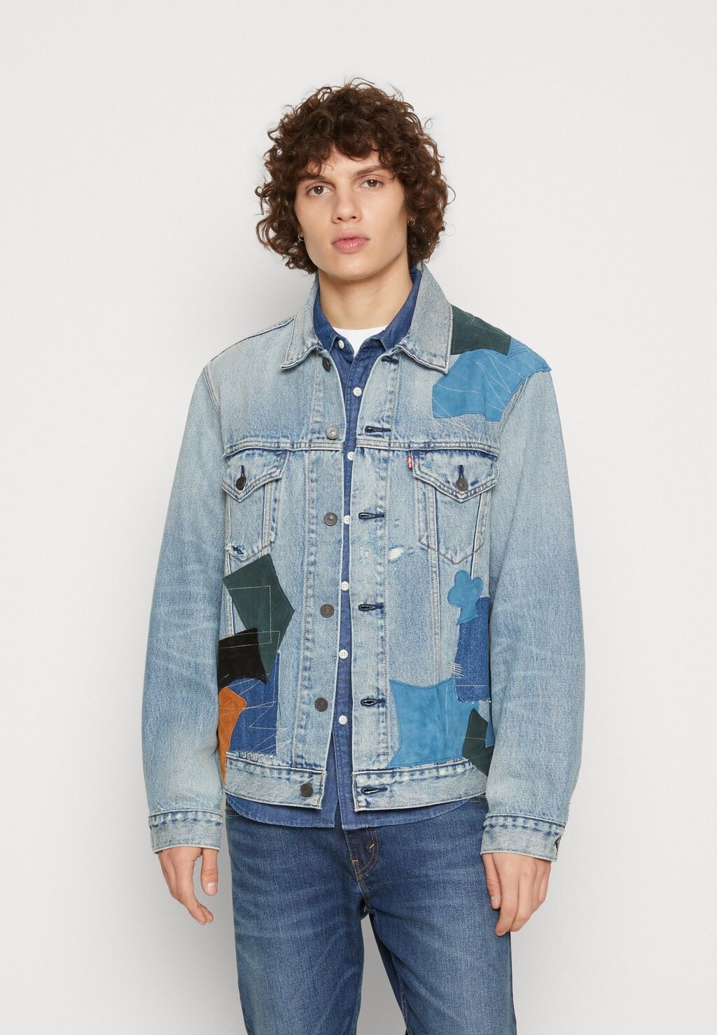 

Джинсовая куртка Levi's