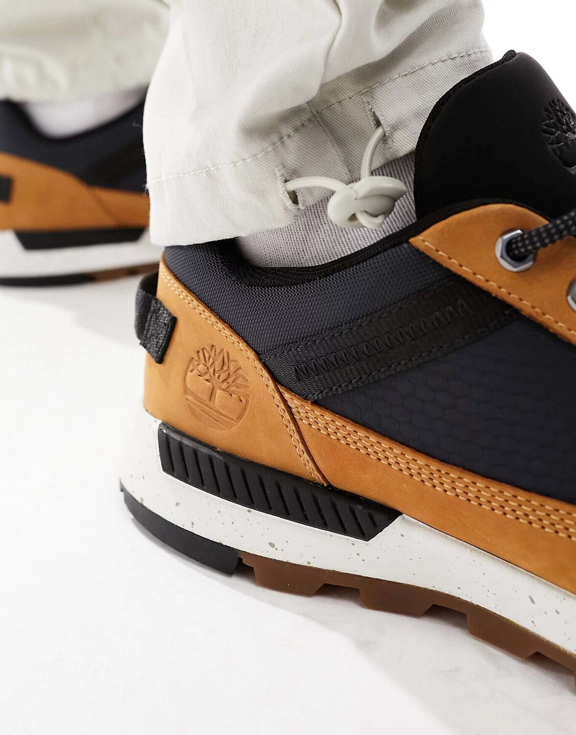 

Низкие кроссовки Timberland Killton Trecker из пшеничного нубука
