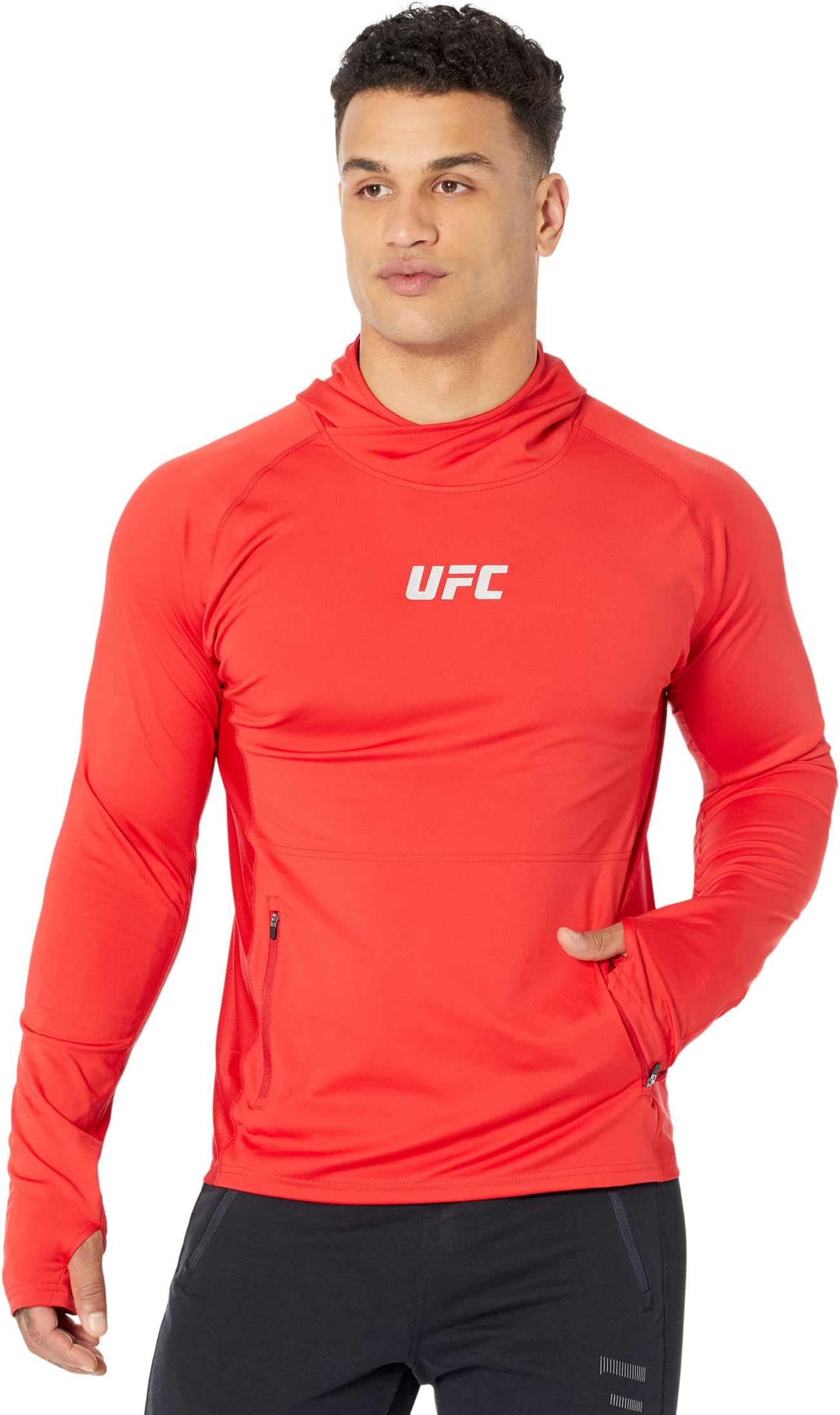 цена Толстовка с капюшоном и пуловером с длинными рукавами UFC, красный